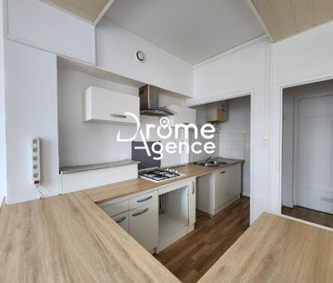 Location Appartement 3 pièces 67m² ST MARCEL LES VALENCE 26320 - Photo 3