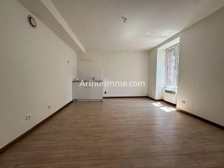 Location Appartement 2 pièces 55 m2 à Dole - Photo 2