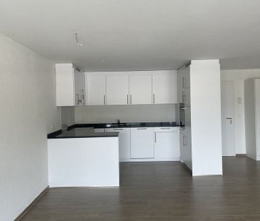 Helle und moderne Attikawohnung im Herzen von Menziken - Photo 4