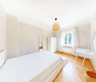 IMMOPARTNER - MÖBLIERTES WG-ZIMMER AM U-BHF. MAFFEIPLATZ – SOFORT E... - Photo 1