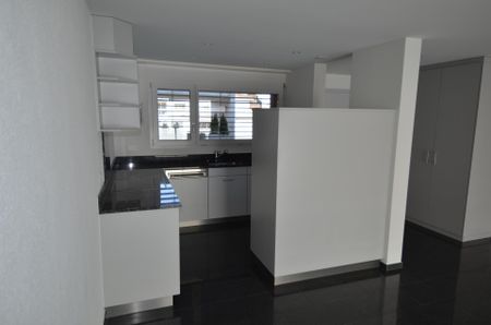 Exklusive 3.5 Zimmer Wohnung (W05) - Photo 3