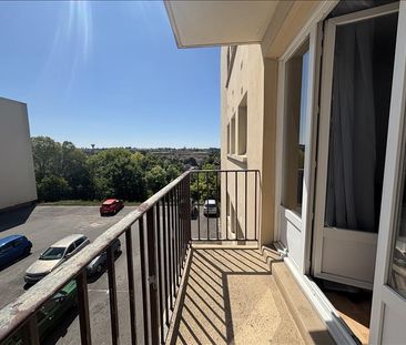 1 pièce - Meublé - 31,7 m² - 2ème étage - Colocation non autorisée - Photo 2