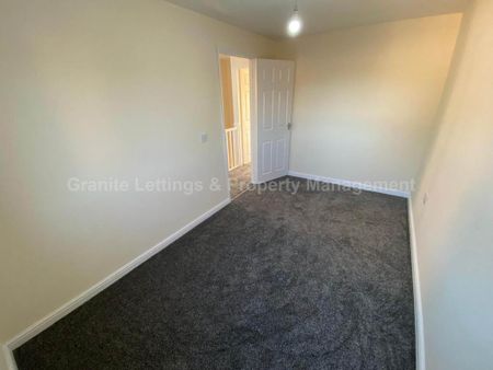 2 bedroom semi-detached house to rent - Photo 5