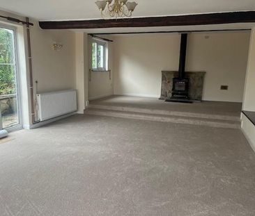 4 bedroom cottage to rent - Photo 1