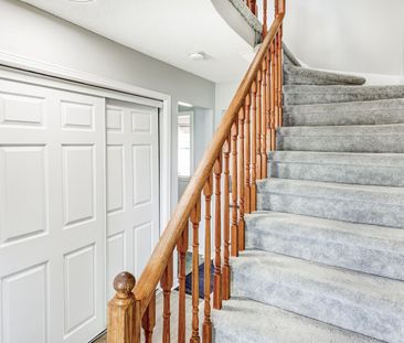 For Lease - 13 Hanning Court, Clarington, Ontario - Photo 2