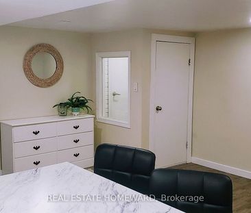 For Lease - 50 Mould Avenue Unit# B, Toronto, Ontario - Photo 3