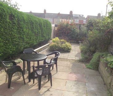 3 bedroom terraced house to rent - Photo 6