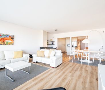 Schitterend, gemeubeld appartement met zeezicht in het Zoute - Photo 1