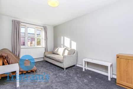 1 bed Shared House for Rent - Photo 3