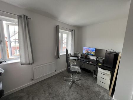 2 bedroom terraced house to rent - Photo 2