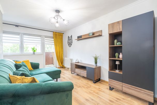 Przestronne 2 pokojowe mieszkanie w centrum - Zdjęcie 1