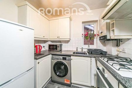 Iliffe Close, Reading, RG1 - Photo 2