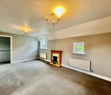 Stag Drive, ., Hedge End - Photo 5