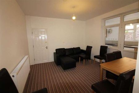 Wilton Avenue, Southampton, SO15 - Photo 2