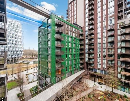 2 Bed Flat, Viaduct Gardens, SW11 - Photo 5