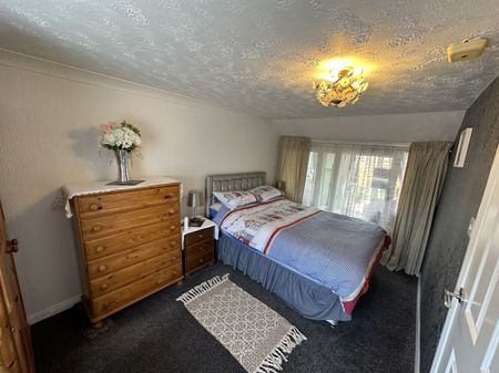 The Glebe, Great Yarmouth, Hemsby - Photo 4