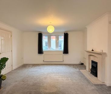 Dunkleys Way, Taunton - Photo 2