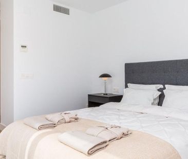 Luxury Villa for rent in Nueva Andalucia, Andalusia - Photo 4