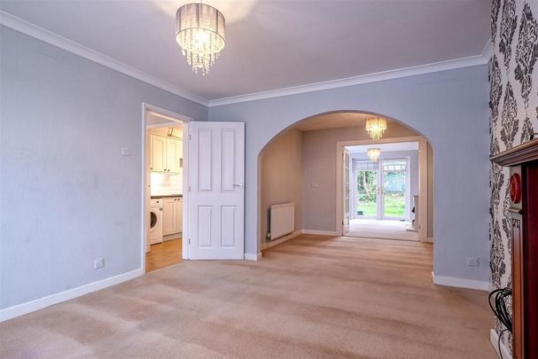 3 bedroom semi-detached house to rent - Photo 1