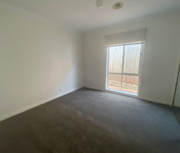 2 Sandown Road, Ascot Vale VIC 3032 - Photo 3