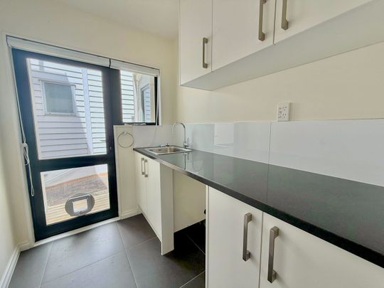 4 Bedrooms on Clonbern Rd - Photo 1