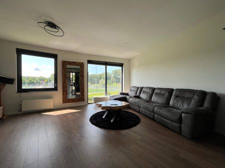 Te huur: Huis Goede Verwachtinghof 43 in Hoogvliet Rotterdam - Photo 2