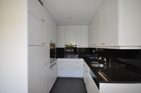 Geräumige 4.5-Zimmer-Wohnung mit Wintergarten in Bottmingen - Photo 5