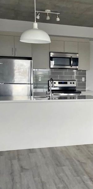 $1610 4½ à louer – Station G, Mascouche - Photo 1