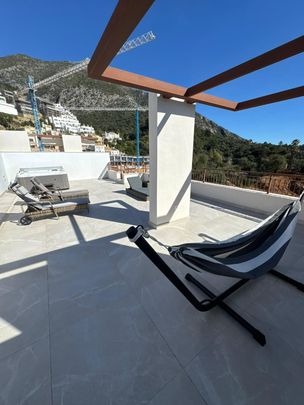 Penthouse in Istán - Photo 1