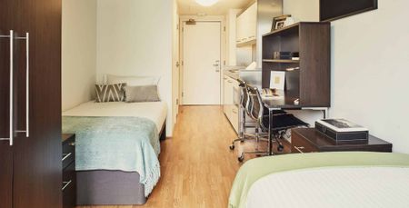 2 Bed Apartment - Photo 5