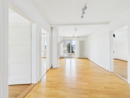 TRAUMHAFTES HAUS MIT SEEBLICK UND GARTEN - Foto 3