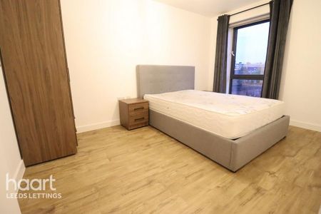 2 bedroom apartment to rent - Photo 5