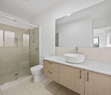 Ultra Modern Home in Great Location! - Photo 4