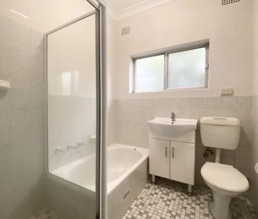 SPACIOUS TWO BEDROOM UNIT - Photo 1