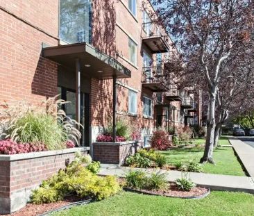 265 Riverside Drive | 265 Rue Riverside, Saint-Lambert - Photo 1