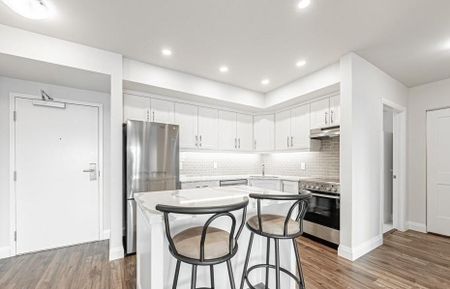 For Lease - 5698 Main Street Unit# 406, Niagara Falls, Ontario - Photo 4