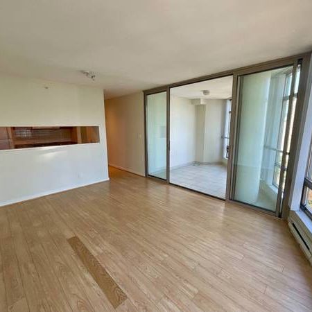 Palisades |Unfurnished 2 Bed+ 2 Bath+Solarium+Water views - Photo 1