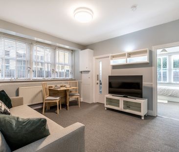 3 Bed Maisonette, Brownhill Road, SE6 - Photo 2