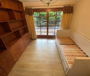 3 bedroom flat to rent - Photo 5