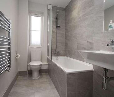 Opendale Road Burnham Buckinghamshire, SL1 - Photo 1