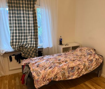 Tingvallavägen, Märsta - Photo 2