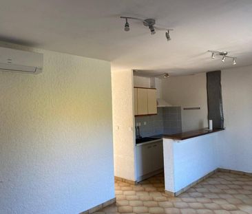 Location appartement rénové 2 pièces 47 m² à Salavas (07150) 4 - Photo 4