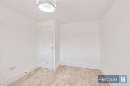 Prince Grove, Halewood, Liverpool, Merseyside, L26 - Photo 5