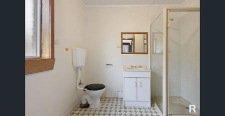 1 Bedroom unit - Photo 2