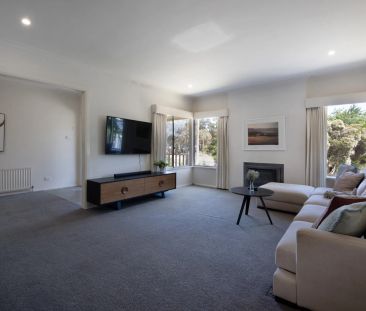 Generous size family home in desirable location. - Photo 1