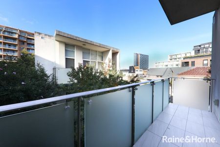 One bedroom apartment in Kingsford! - Photo 5