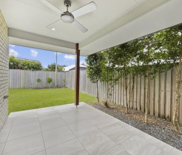 Renovated and Welcoming Family Home in the Breeze, Peregian Beach - Photo 3
