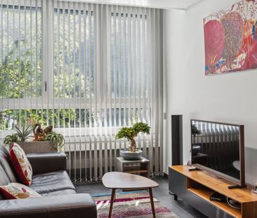 Move in immediately! Stylishly furnished Live & Work Studios, desig... - Photo 1
