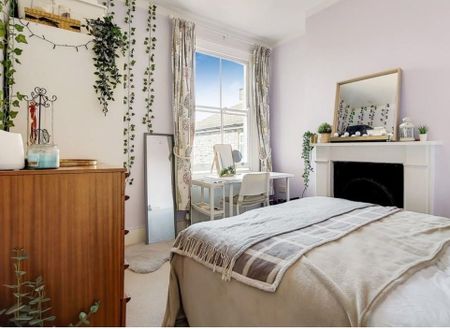 Room in a Shared House, Scawen Road, SE8 - Photo 3