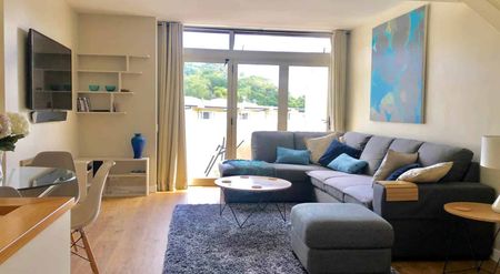 Birdwood Green Beauty - Furnished - Photo 2